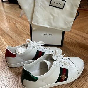 Gucci White Sneakers with Red and Green Stripes